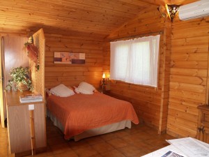 Dormitorio cabaña 2-3 personas Dormitorio cabaña 2-3 personas